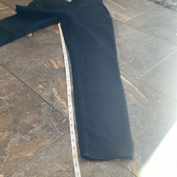 Signature Levi Strauss Gold Label Womens Totally Shaping Pull-On Skinny Jeans - Picture 12 of 16